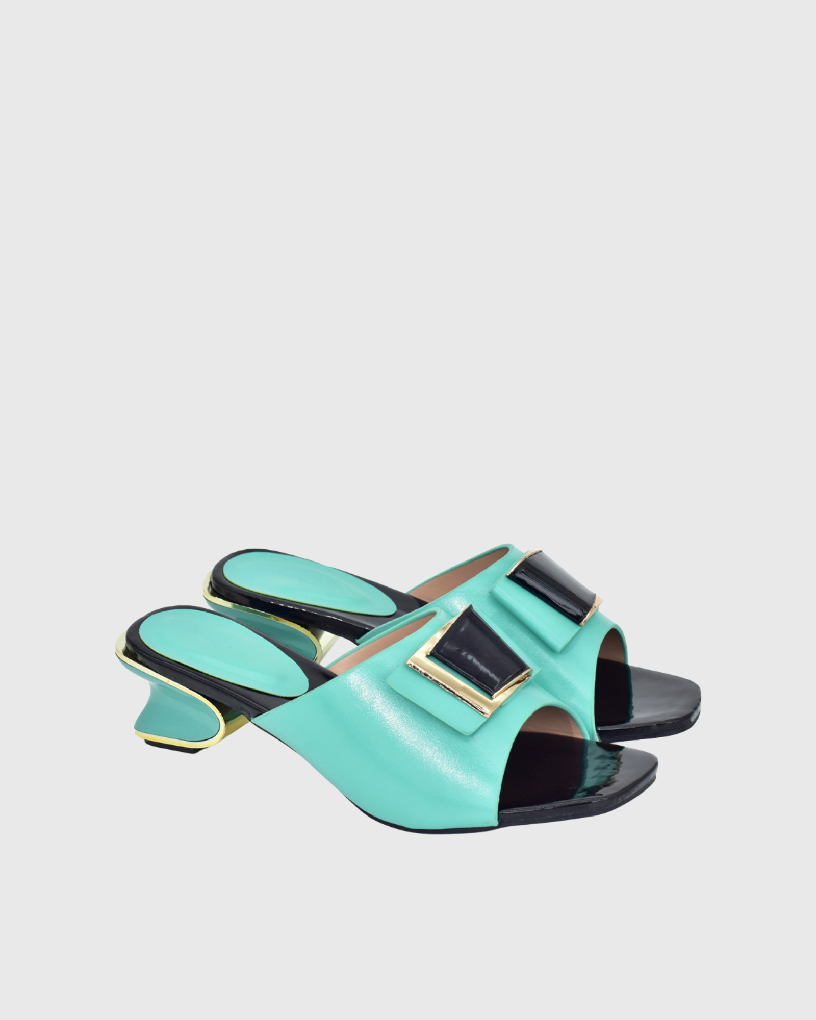 Aanakwad Square Buckle Mules In Green