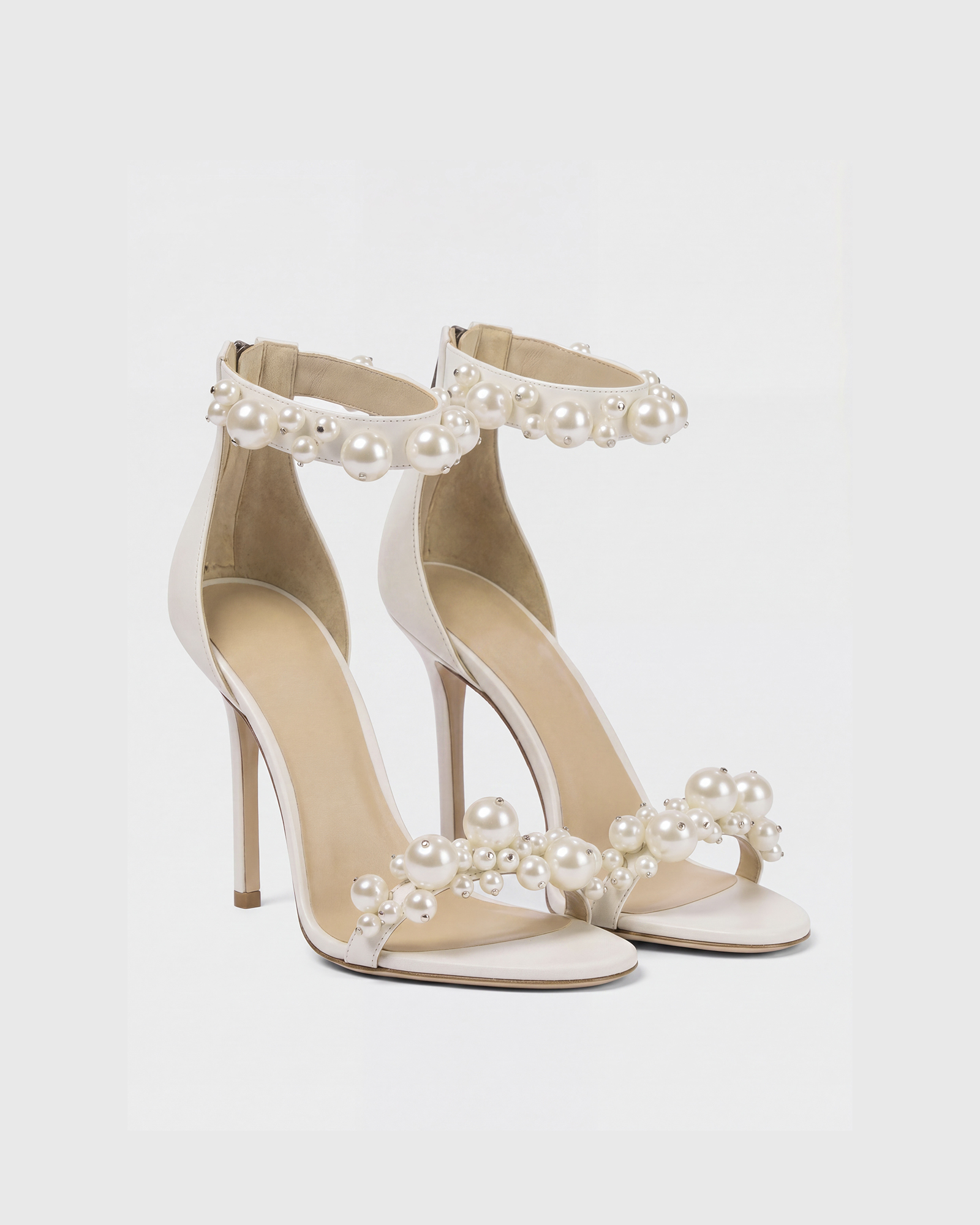 Buffy Pearl Strap Sandals In White