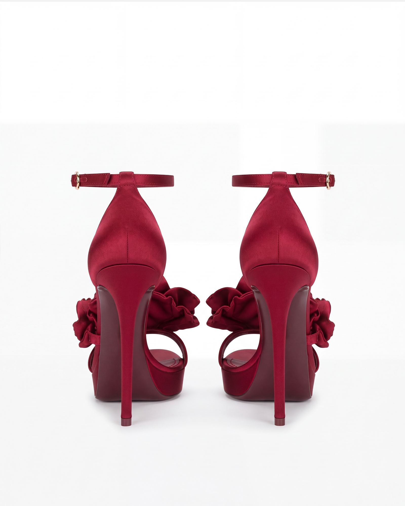 Hobba Flower Satin Sandals In Red