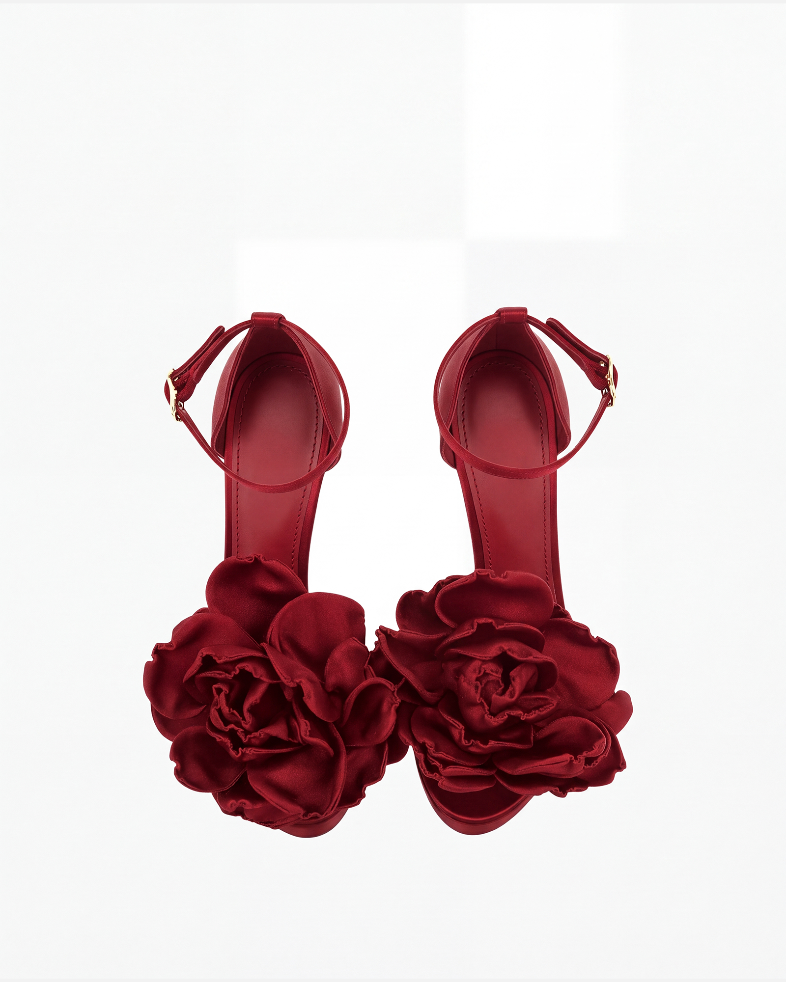 Hobba Flower Satin Sandals In Red