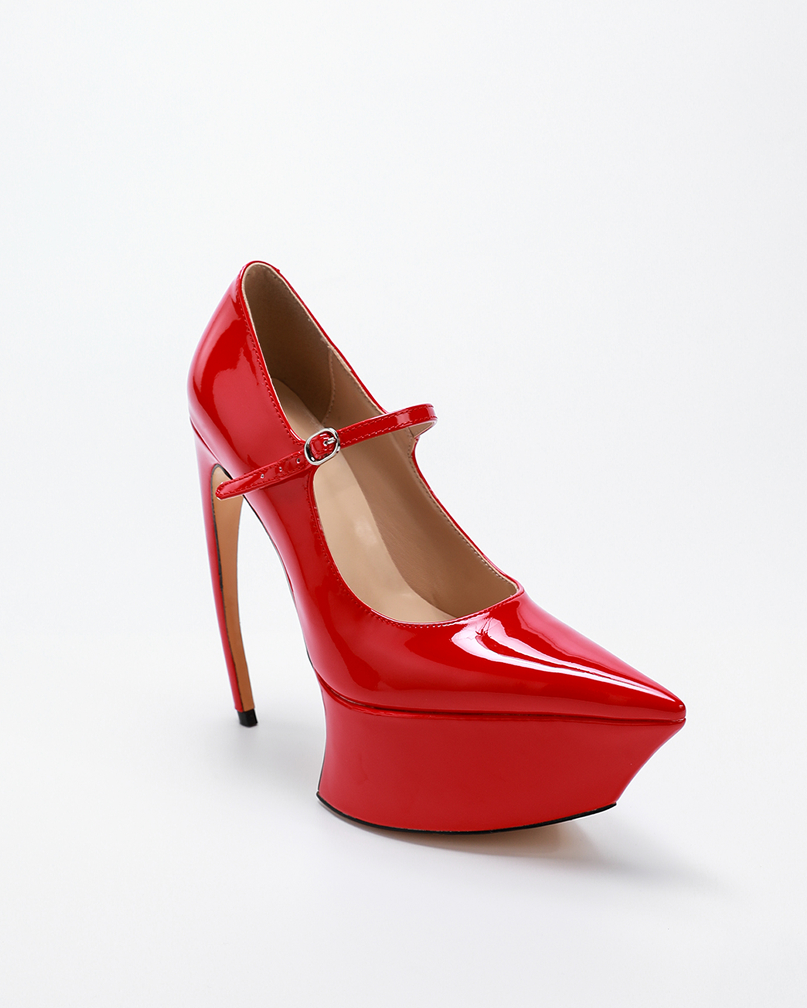 Maha Platform Glossy Pumps In Red