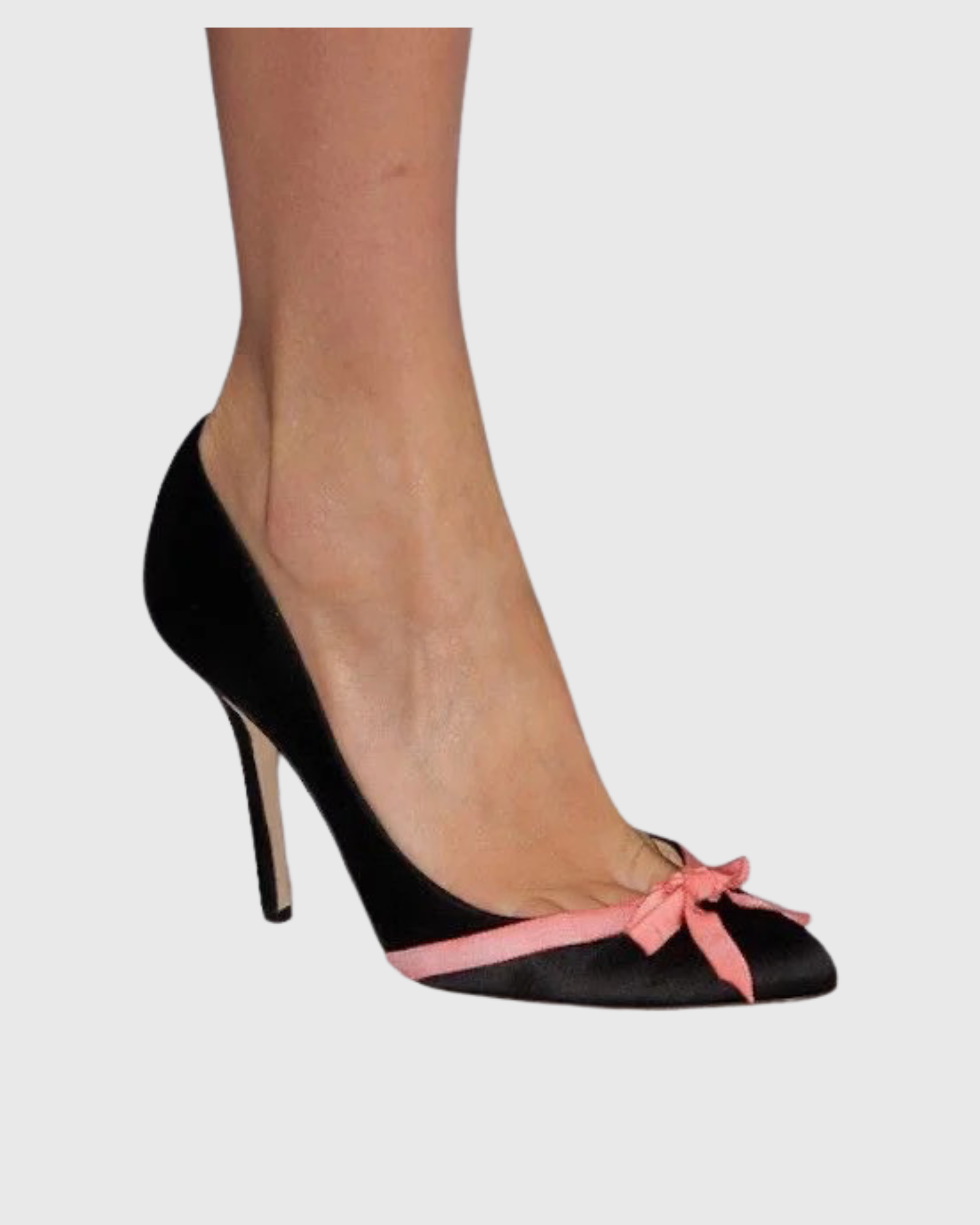 Dabid Bow Satin Pumps In Black