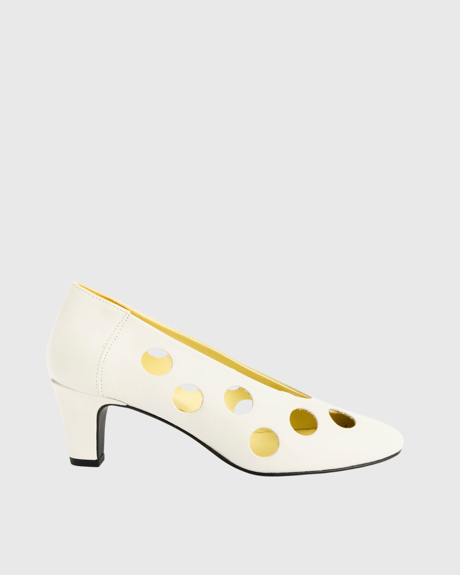 Mysie Cutout Pumps In White