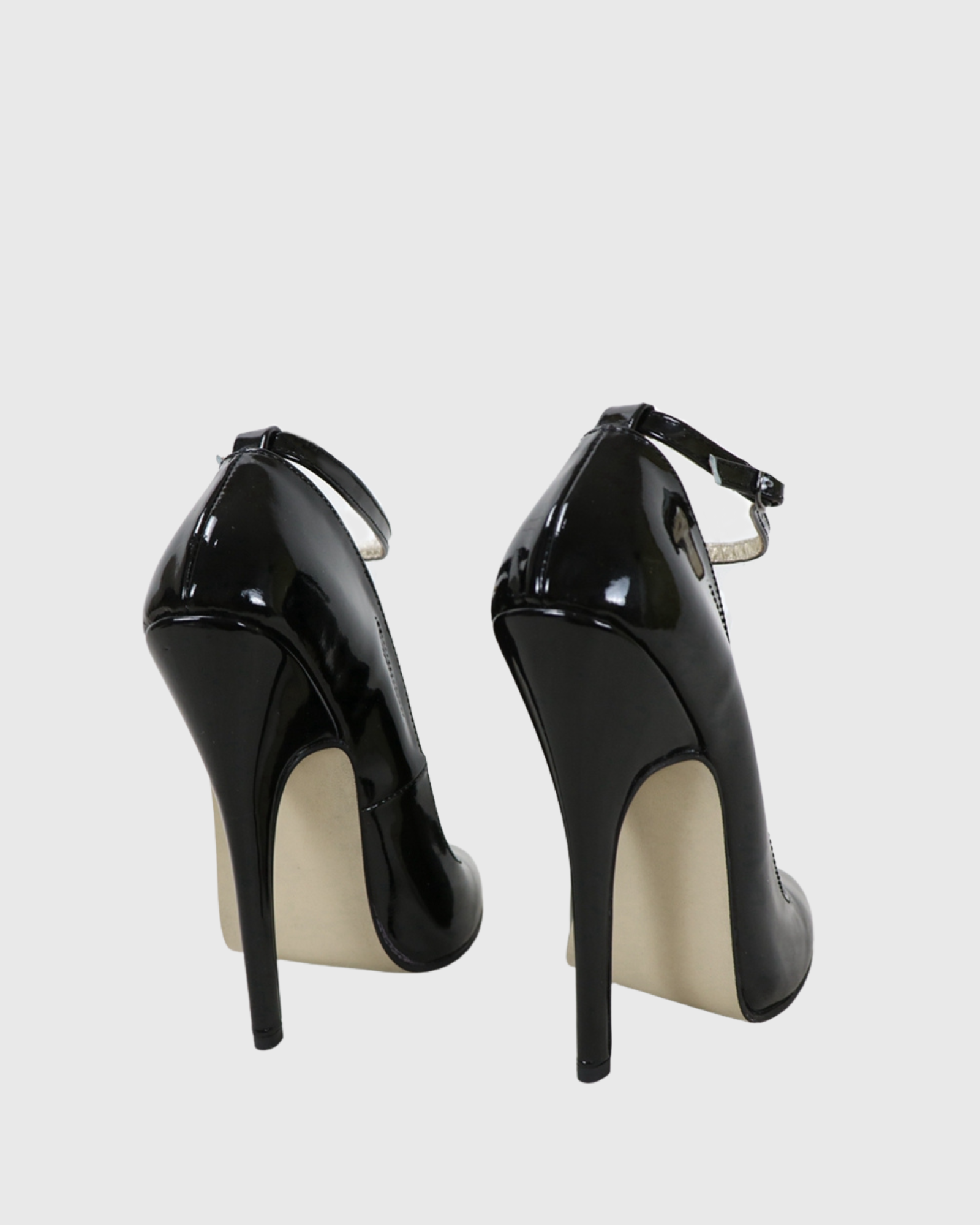 Jolie Fetish Strap Pumps In Black
