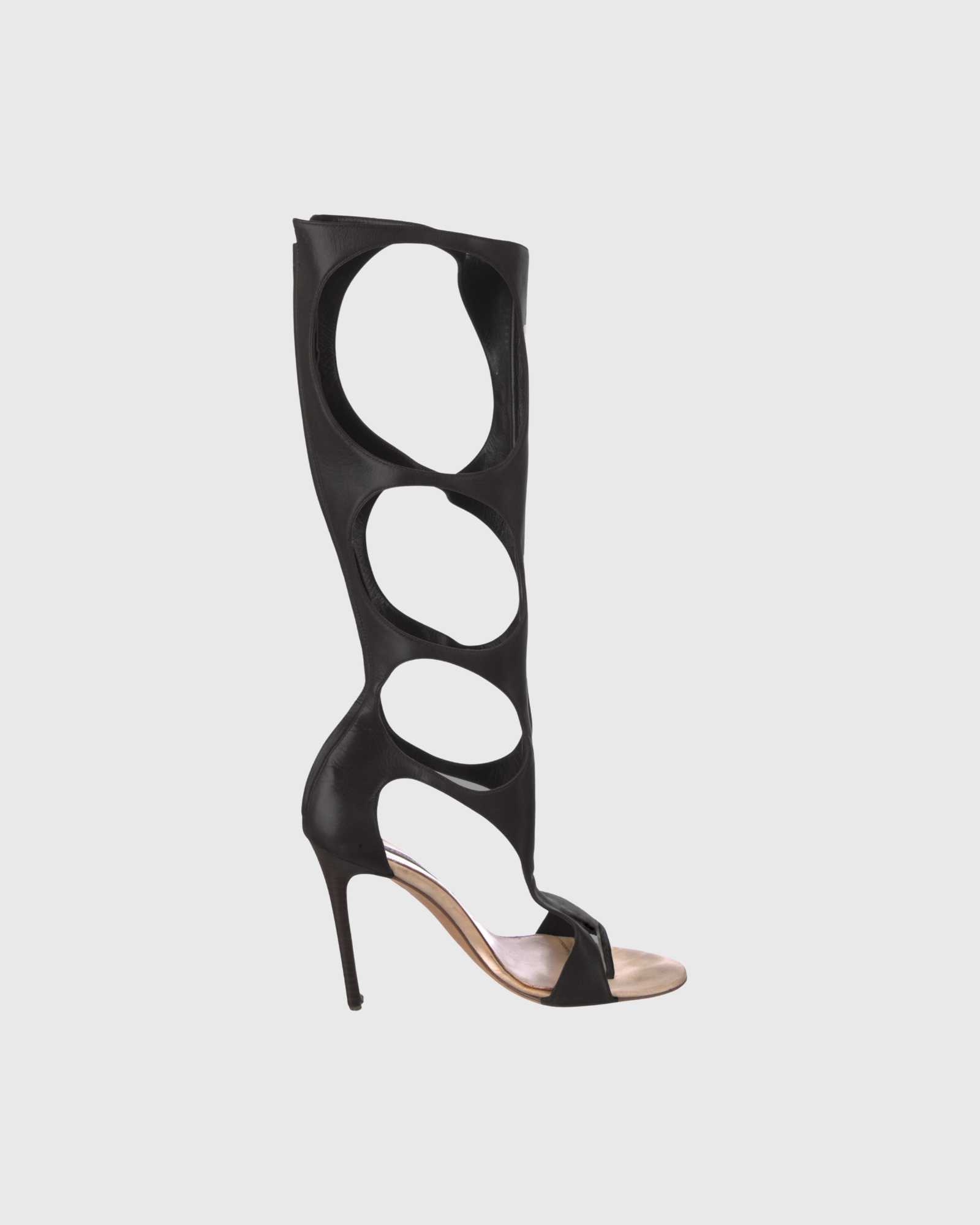Mable Cutout Thong Knee High Sandals In Black