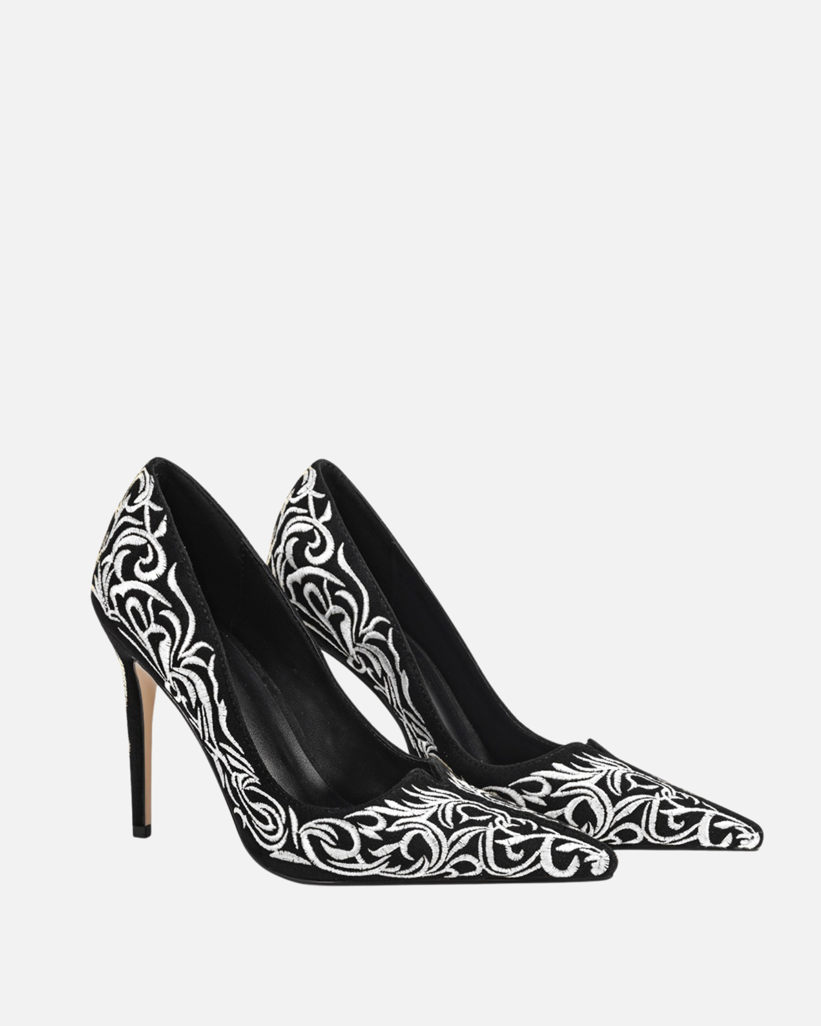 Vezar Embroidered Pumps In Silver