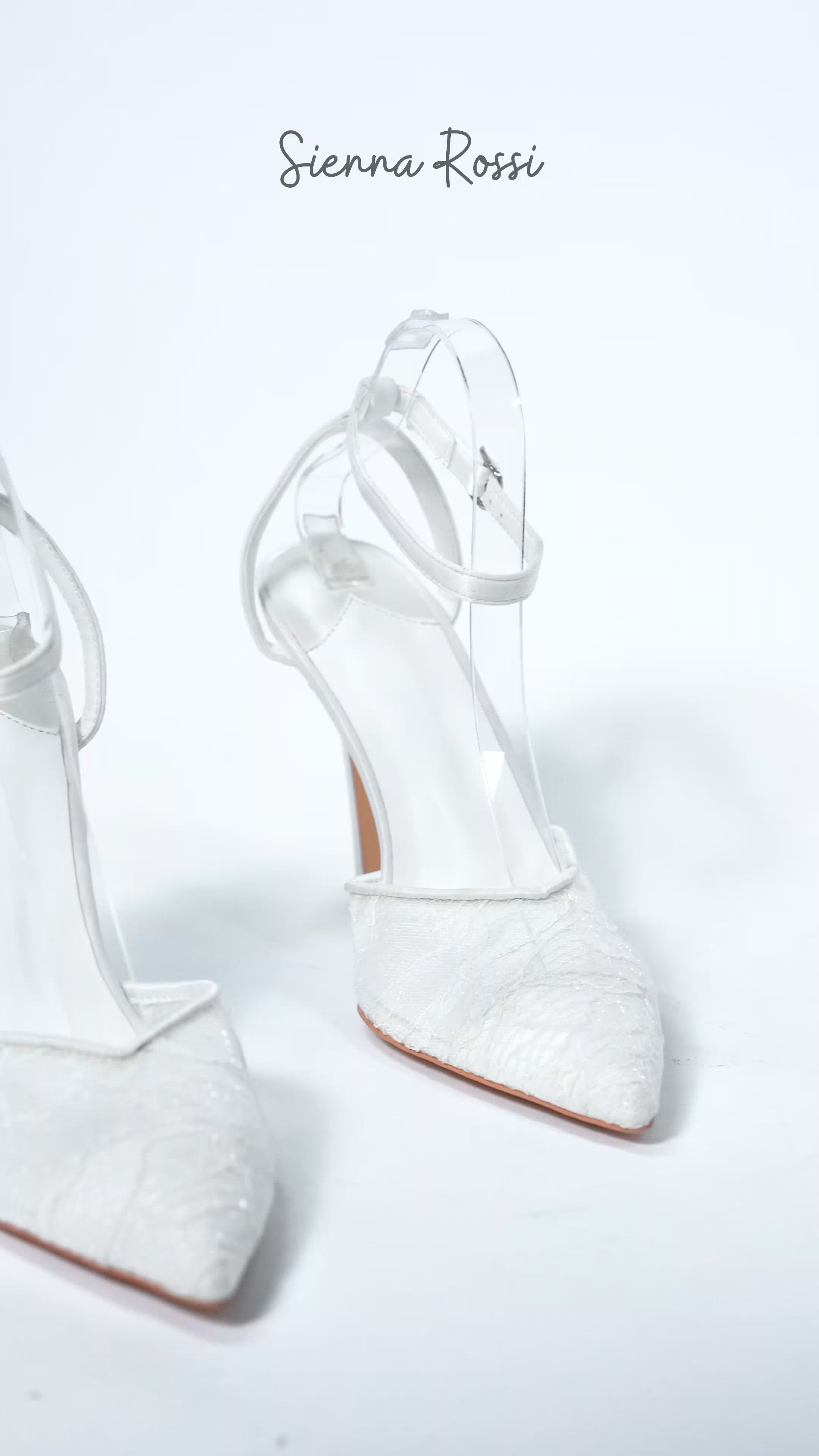 Iga Lace Strap Pumps In All White 