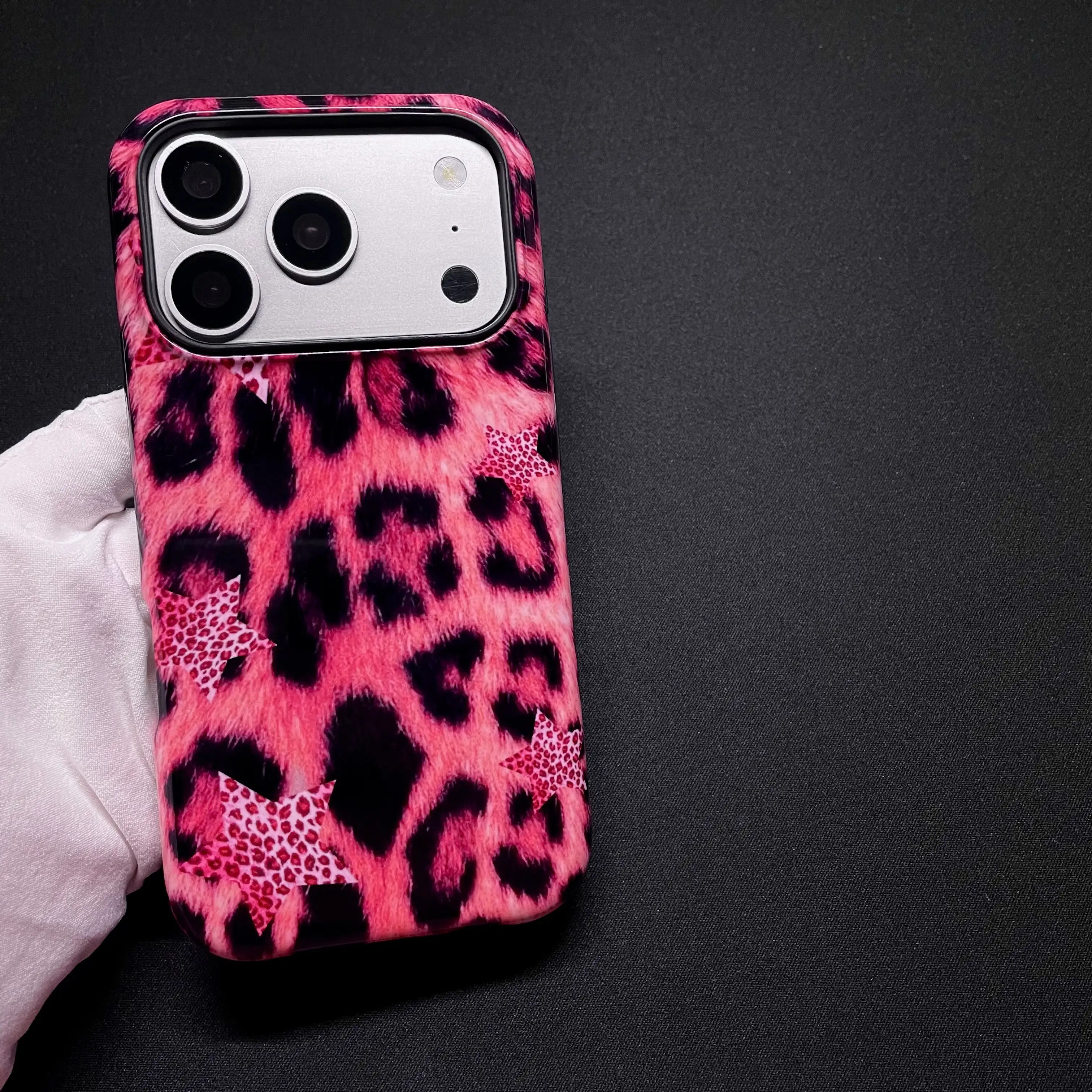 Rebel Furry Leopard Star