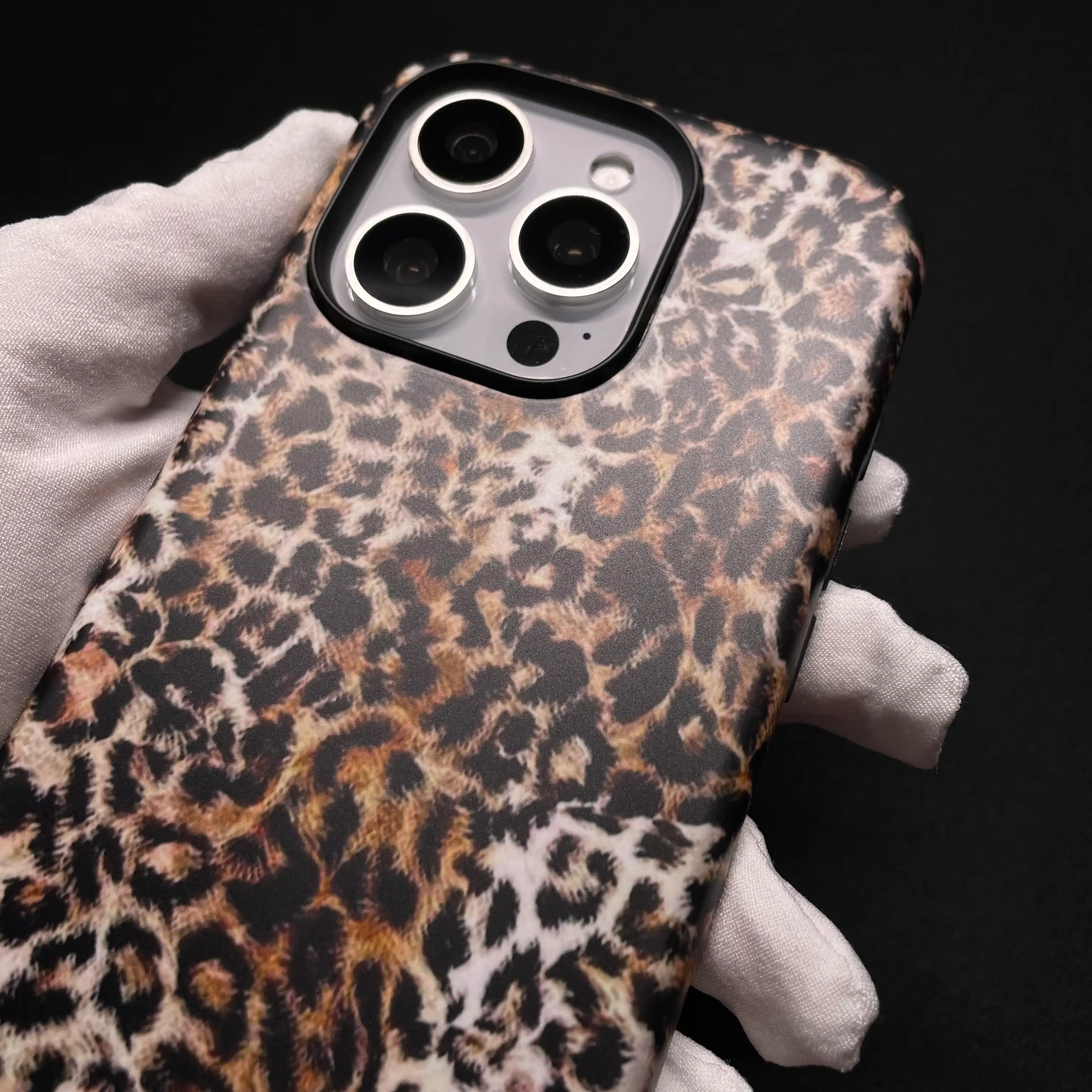 Retro Leopard