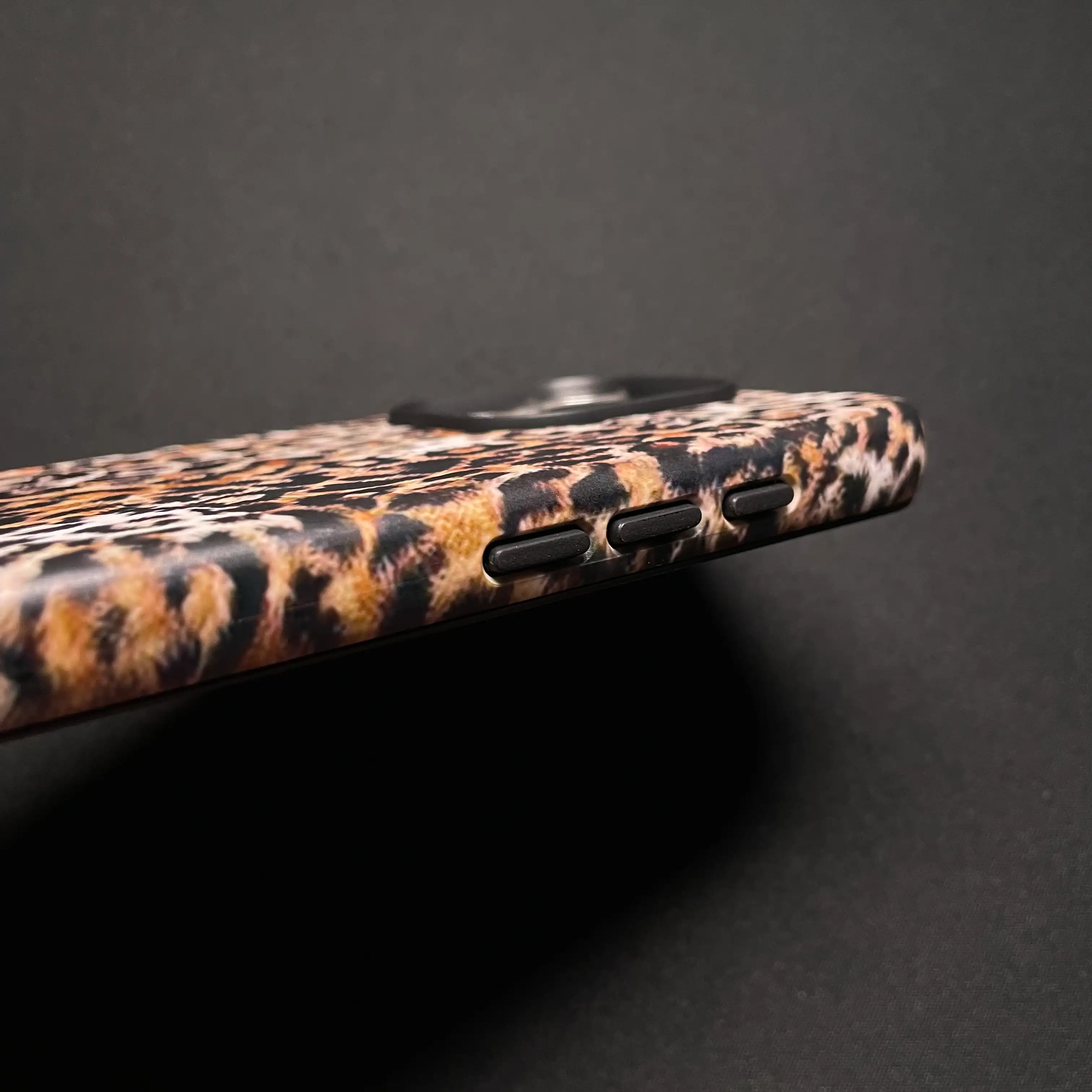 Retro Leopard
