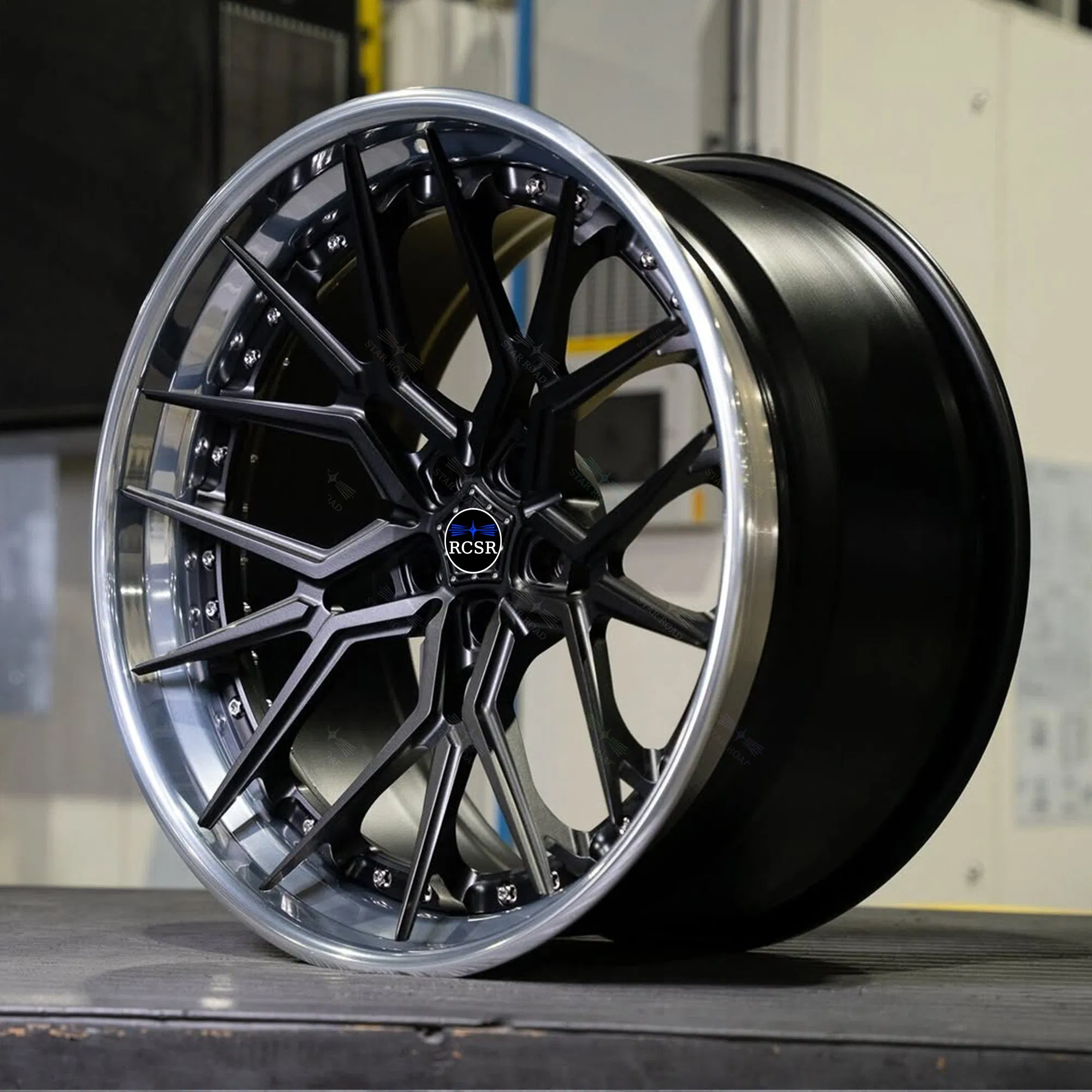 The Customized Aluminum Alloy Wheel Rims 2 Piece Forged Wheels 18 19 20 21 22 Inch Racing Car Wheels 5X112 5X120 5X114.3