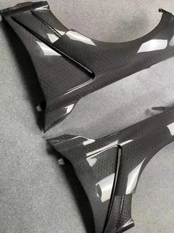 High Quality Body Kit Carbon Fiber Forged Honeycomb  Side Fenders for  Infiniti Q50 Perfect Fitment