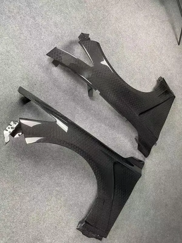 High Quality Body Kit Carbon Fiber Forged Honeycomb  Side Fenders for  Infiniti Q50 Perfect Fitment