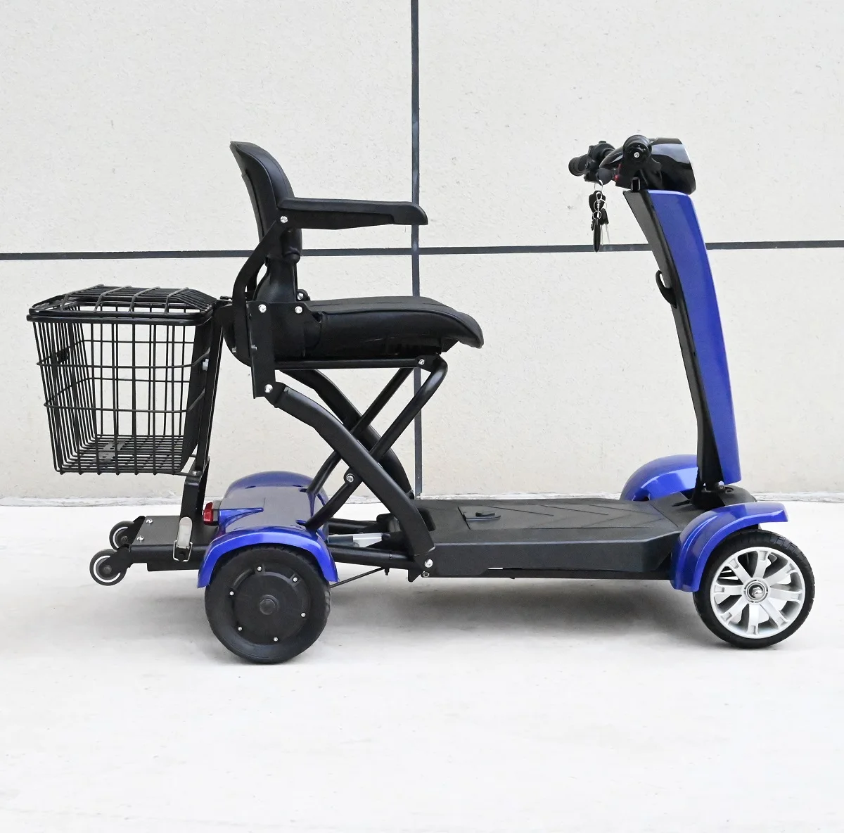 2026 Best-Selling Auto Fold Wholesale Elderly Portable 4 Wheel Electric Handicapped Mobility Scooter Elderly for Disabled