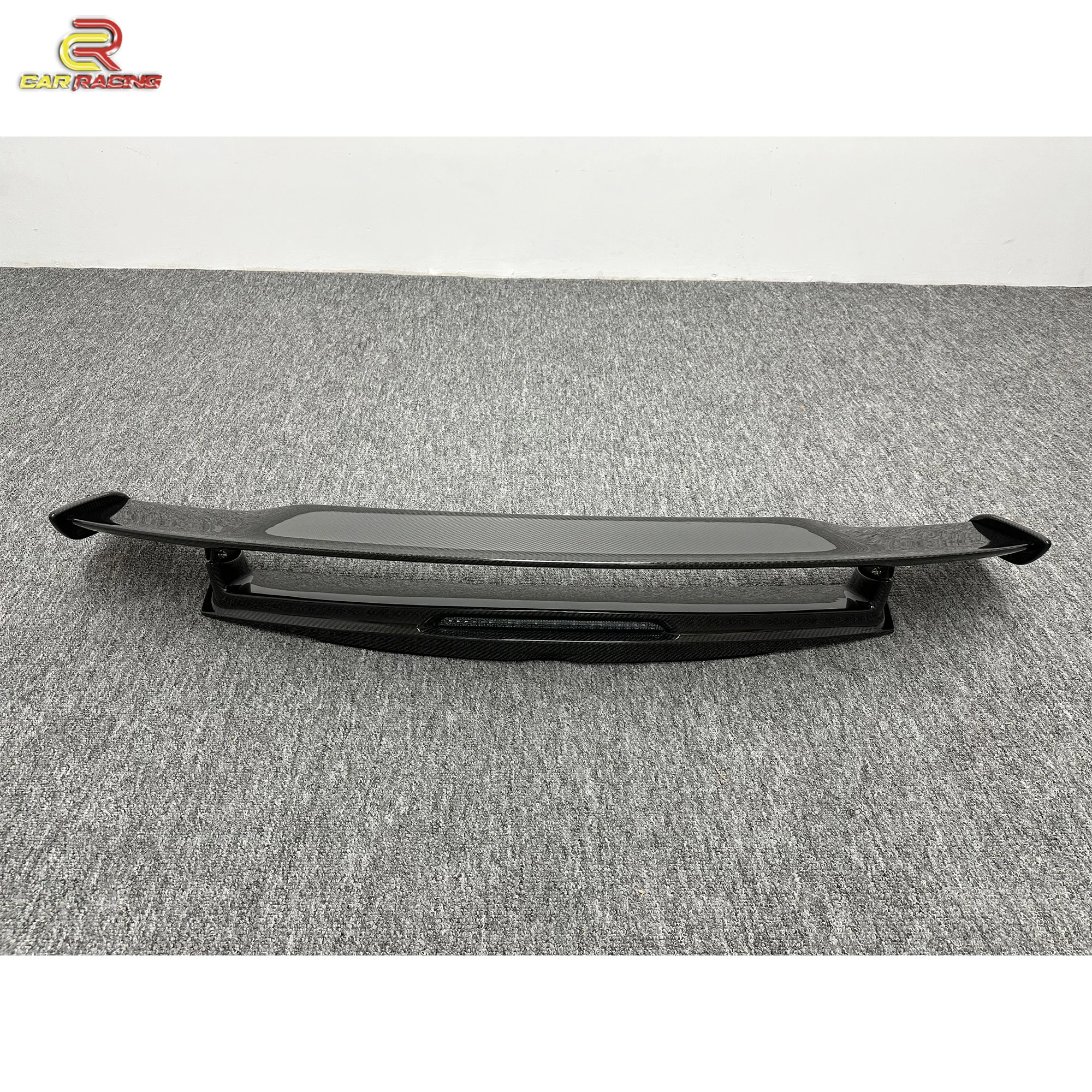 Dry Carbon Fiber GTR Style Auto Parts Rear Spoiler Rear Wing Trunk With LED Light for Mercedes Benz AMG GT GTC GTS 2015-2018