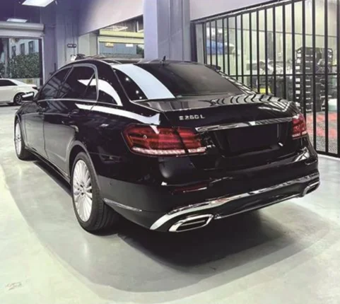 2009+ E Class Mercedes W212 Facelift 2023 W223 Car Modification Accessories Bumper Body Kits with Taillight Custom Car Bumpers