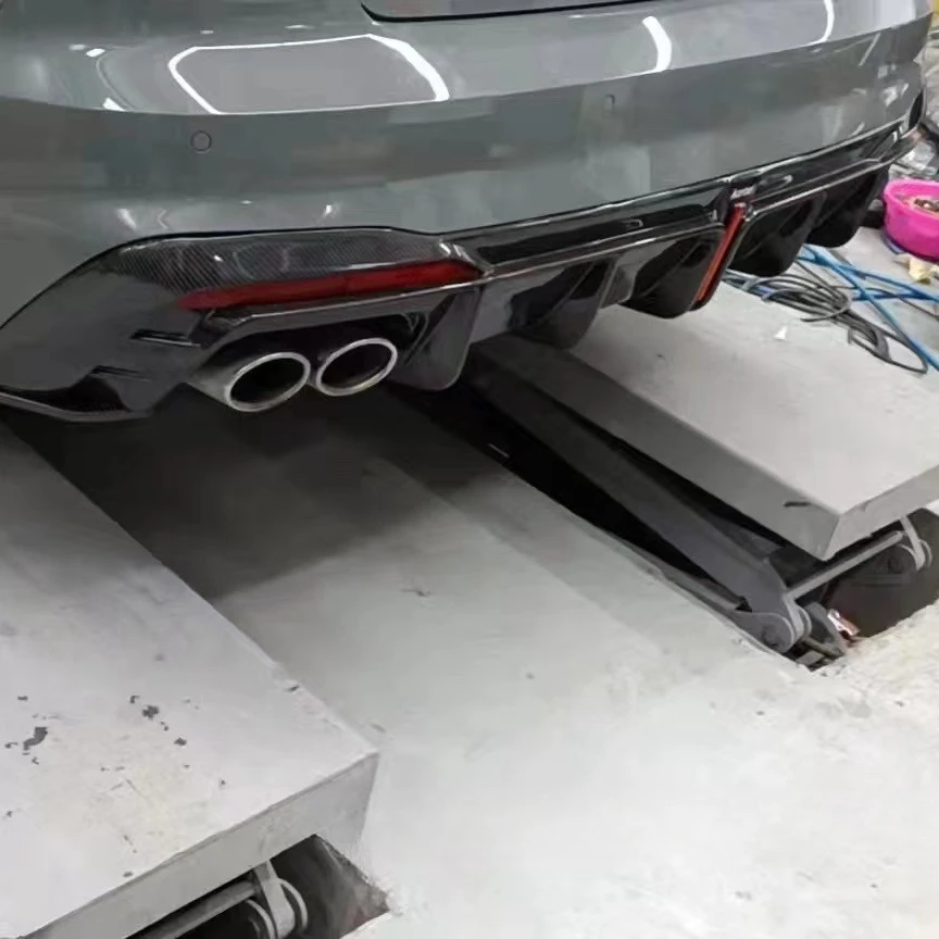 3 PCS Carbon Fiber Car Bumpers Front Lip Rear Bumper Diffuser With LED Light Spoiler for Audi A4 B10 Sports 2021+ A4 Diffuser