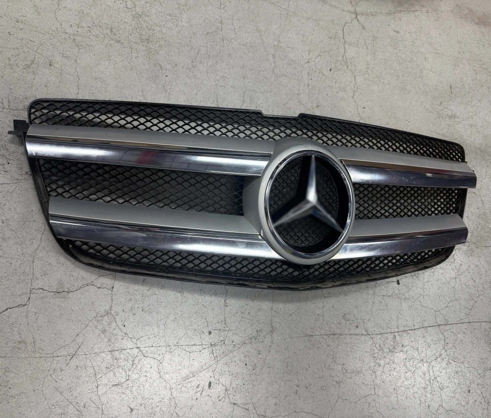 Classic High-quality GL Series W166 AMG Front Sports air Intake Grille, Central Screen, Chrome Decoration for Mercedes-Benz