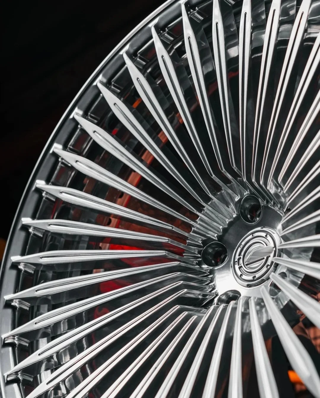 All Silver with Multiple Spokes Custom 15~24 Inch Car Forged Alloy Gold Chrome Wheels 5x114.3 5x120 5x130 Rim