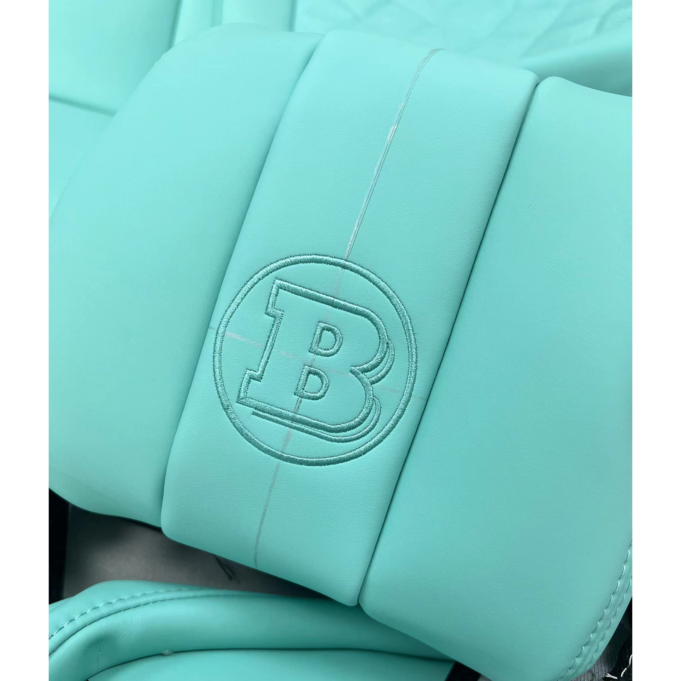 New Design Luxury Original Car Seat Cover Diamond Stitching Custom Fit Leather Car Seat Covers for Mercedes Benz G Class W463