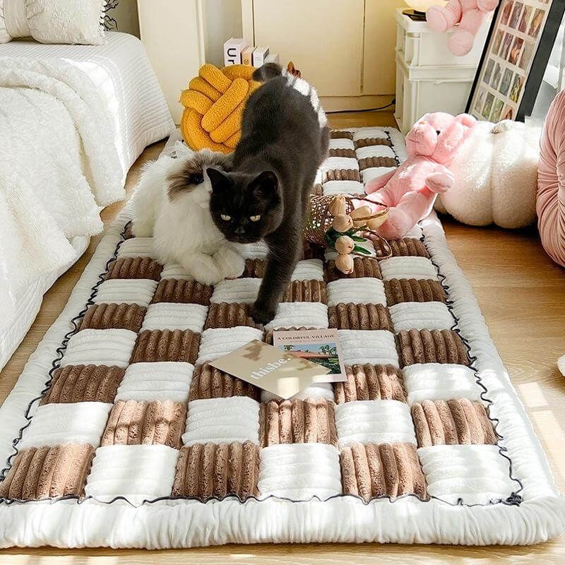 Cream-colored Large Plaid Square Pet Dog Mat Bed Couch Cover