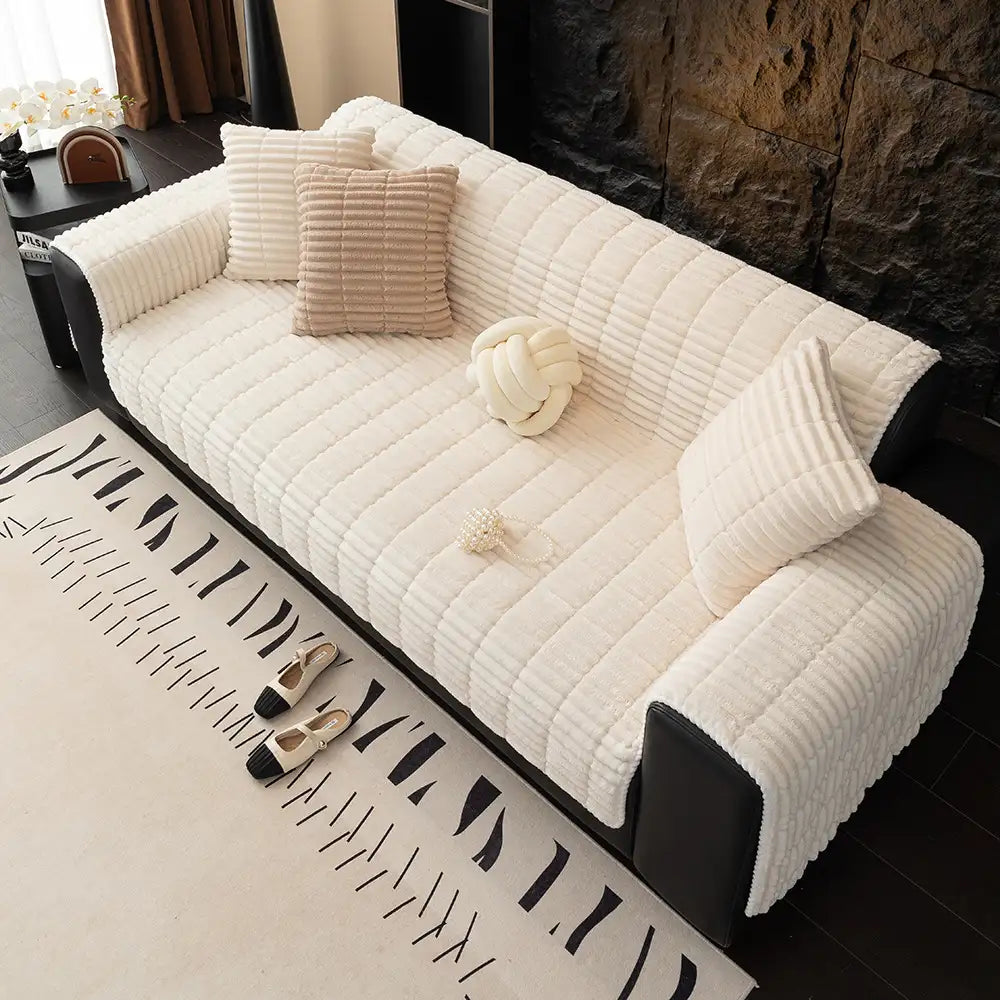 One-Piece Cozy Flannel Sofa Protection Non-Slip Outdoor Couch Cover