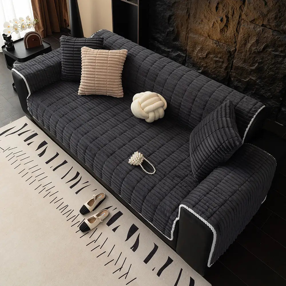 One-Piece Cozy Flannel Sofa Protection Non-Slip Outdoor Couch Cover