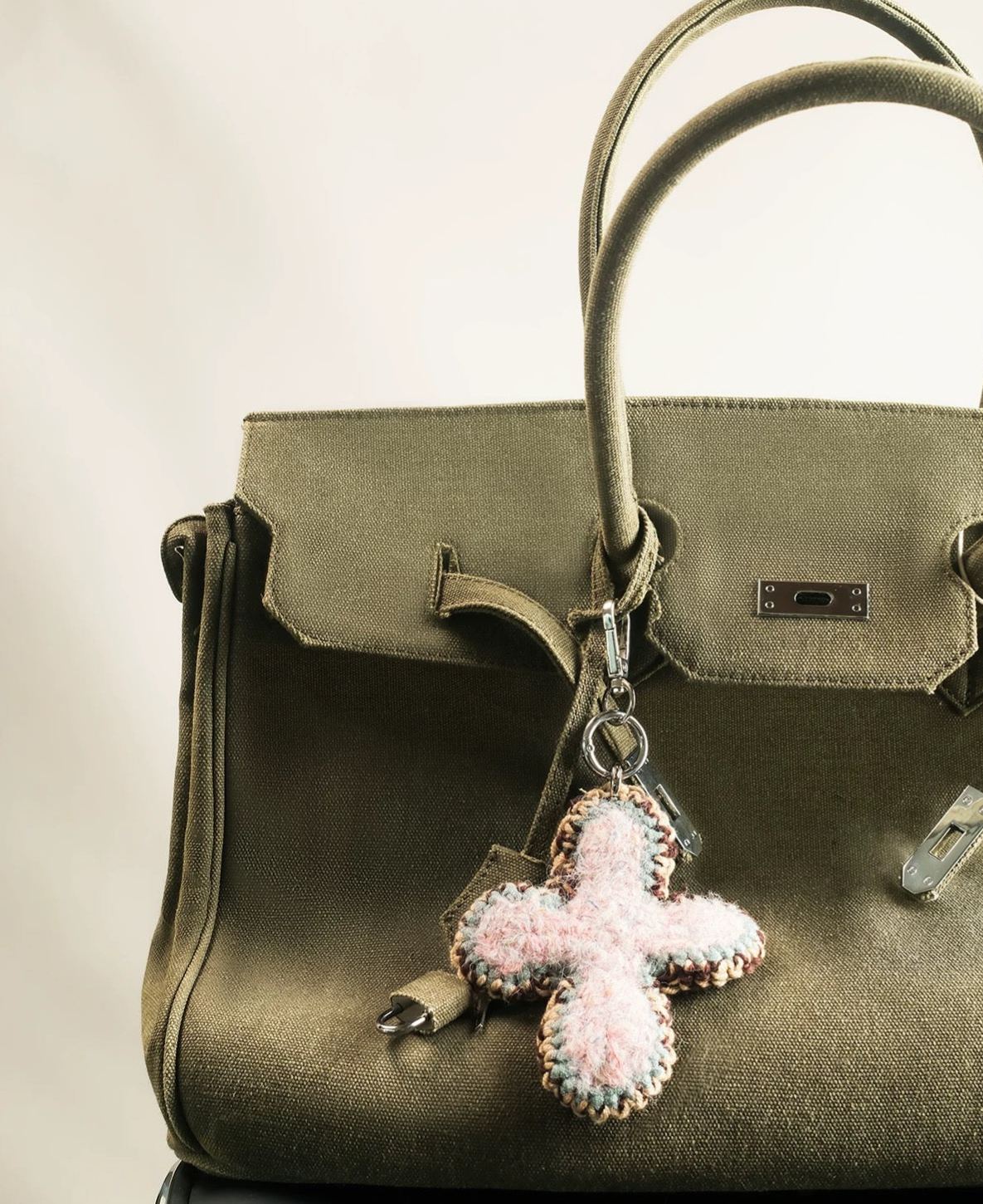 The Barkin Pet Carrier