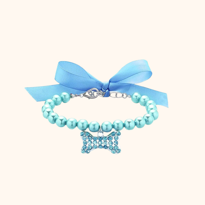 Bow tie collar, pearl fashion accessory collar, pet accessory, pearl bone pendant necklace, cat and dog collar