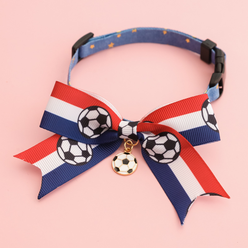 2026 World Cup Football Pet Collar for Kittens and Dogs with Bowknot Safety Buckle and National Team Flag Decoration