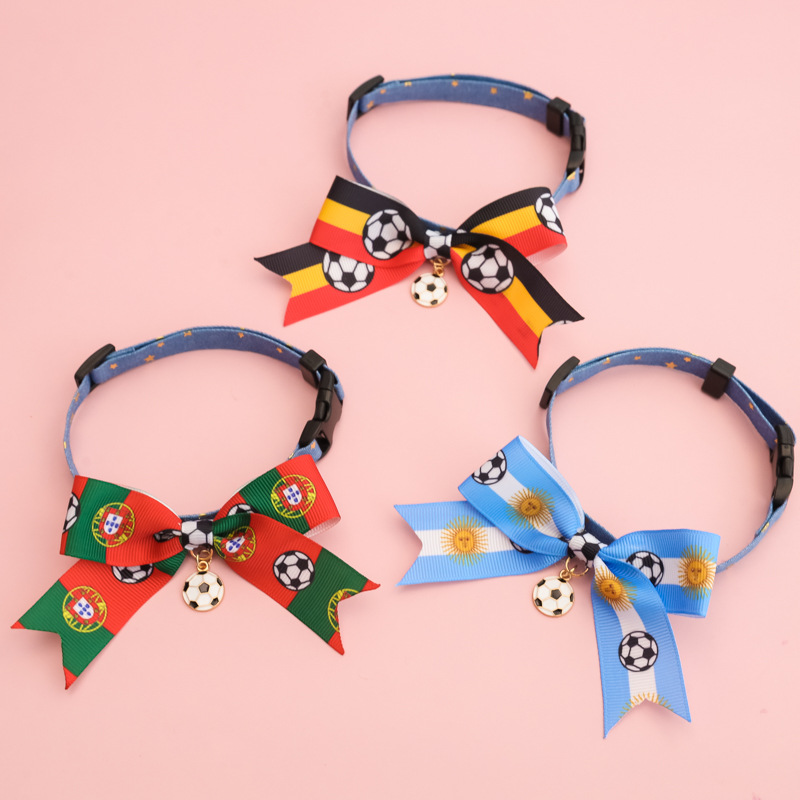 2026 World Cup Football Pet Collar for Kittens and Dogs with Bowknot Safety Buckle and National Team Flag Decoration