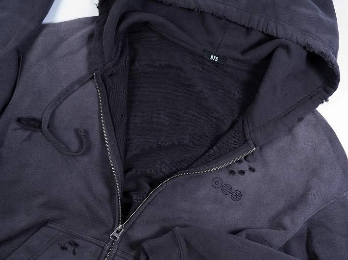  Zip-Up - Charcoal