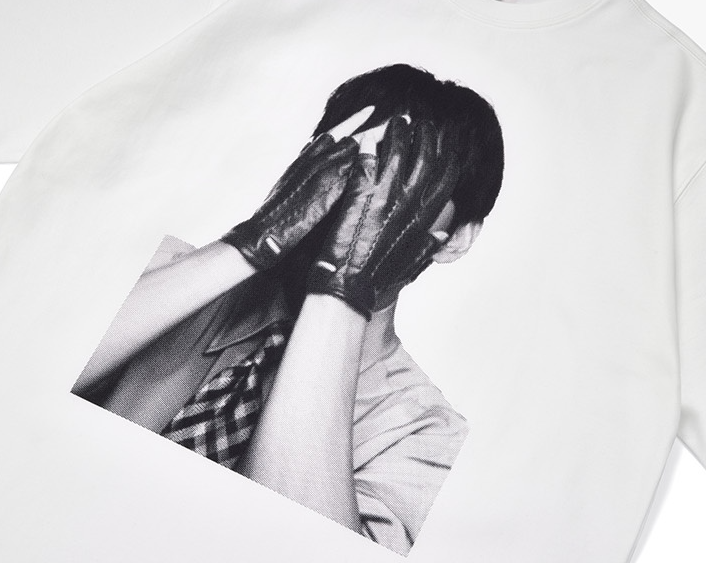 T-Shirt  （V）