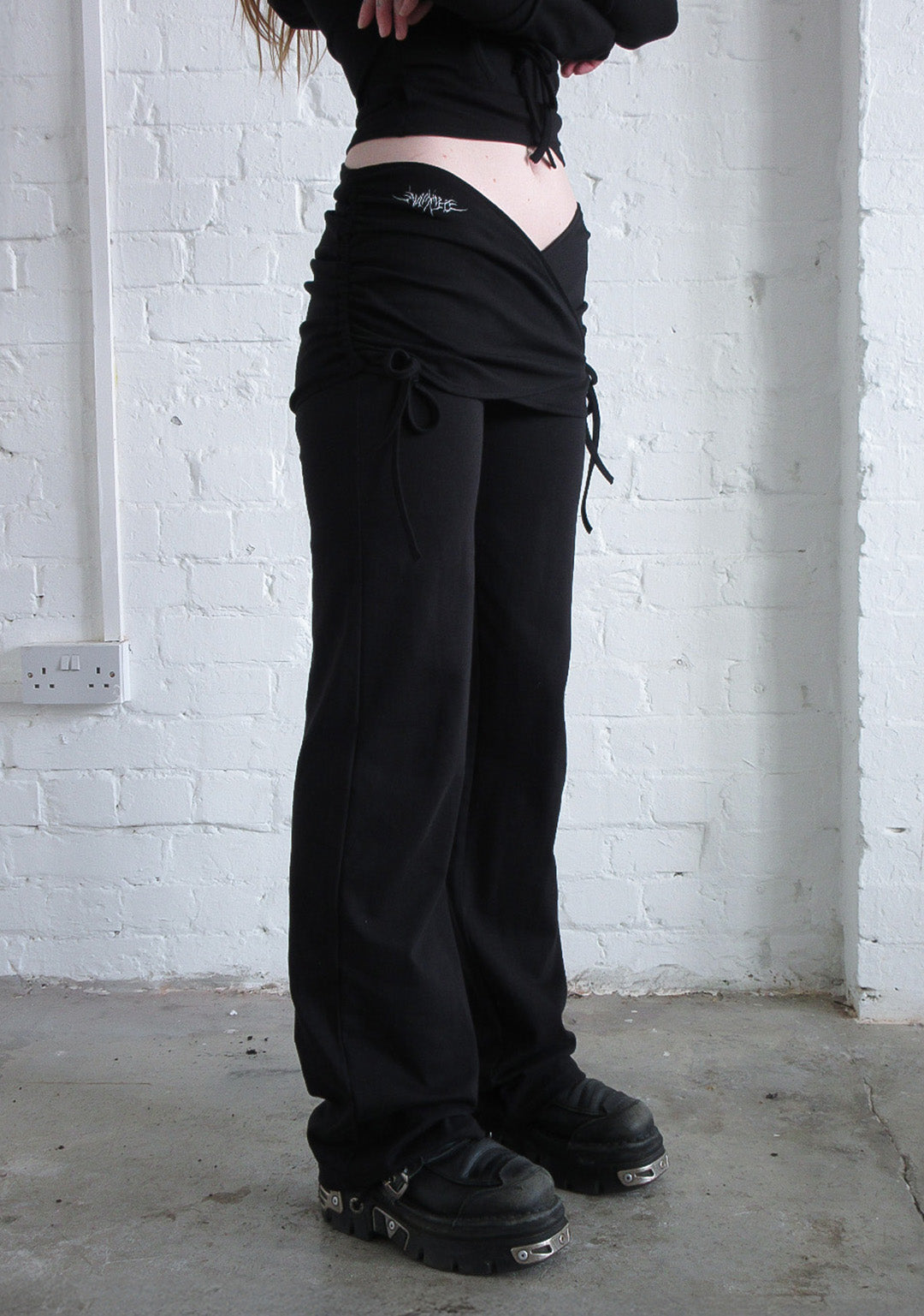 Luxeapperal™  TWO PIECE SKIRT TROUSER SET BLACK