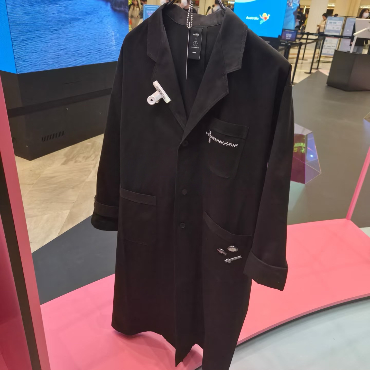 GD G-DRAGON Peaceminusone x 2025 MAMA Awards Coat Black 