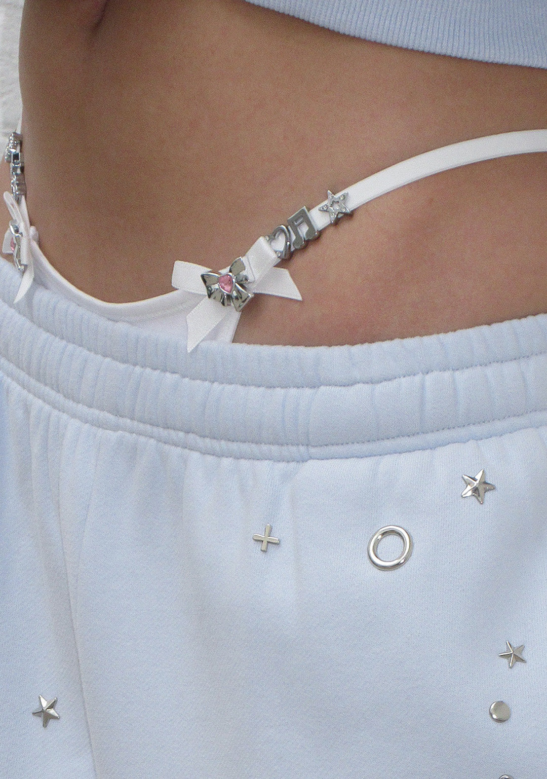Luxeapperal™  G-STRING WHITE