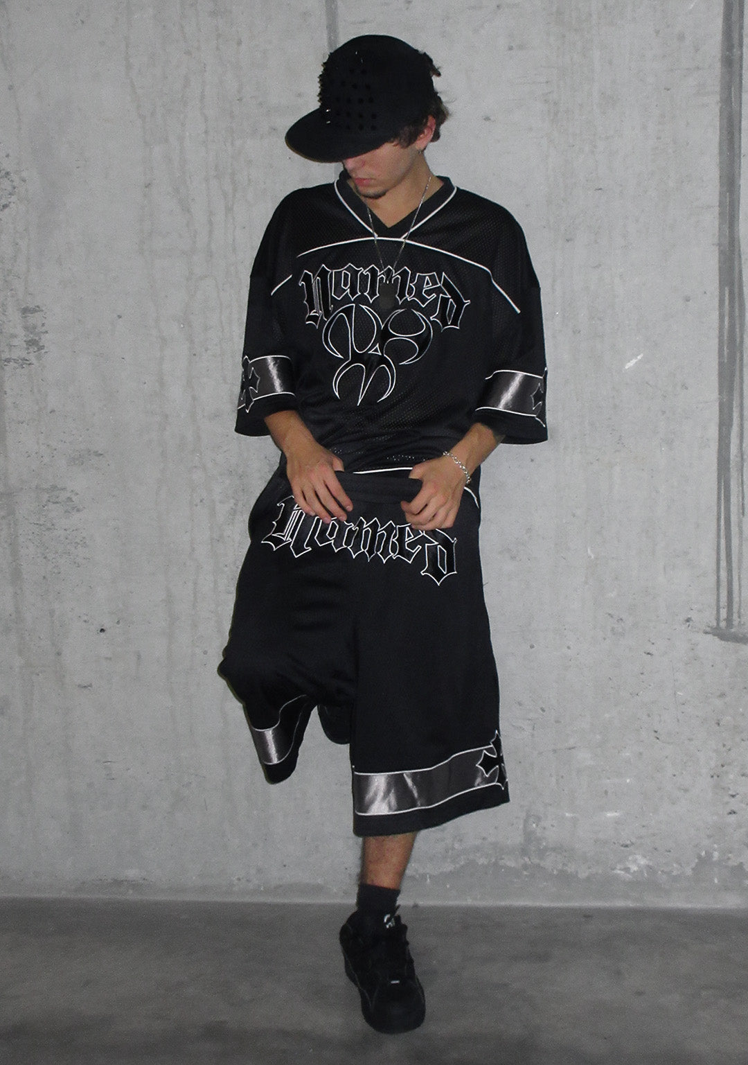 Luxeapperal™  AIRTEX MESH OVERSIZED SHORTS BLACK