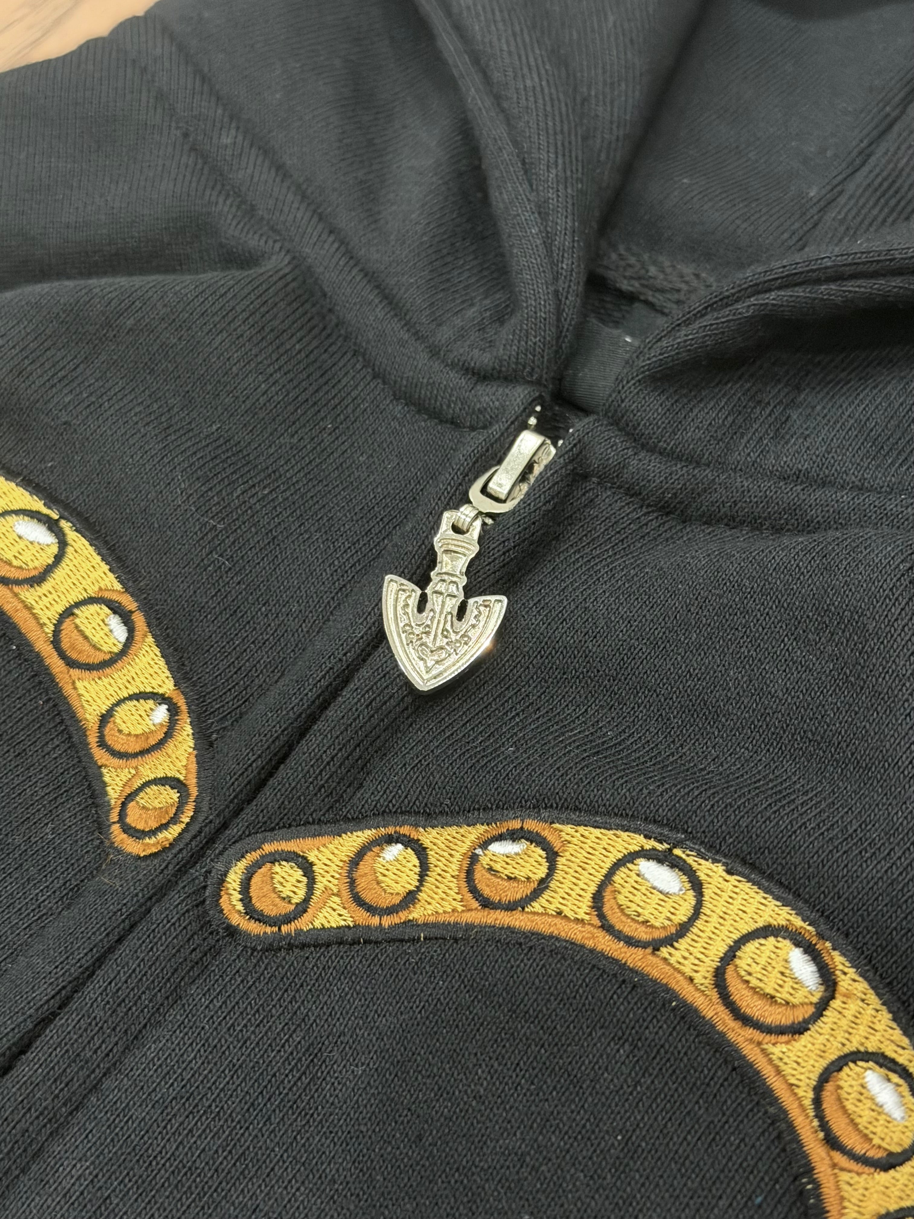 GIORNO (ZIP-UP) + FREE ITEM (READ DESCRIPTION)