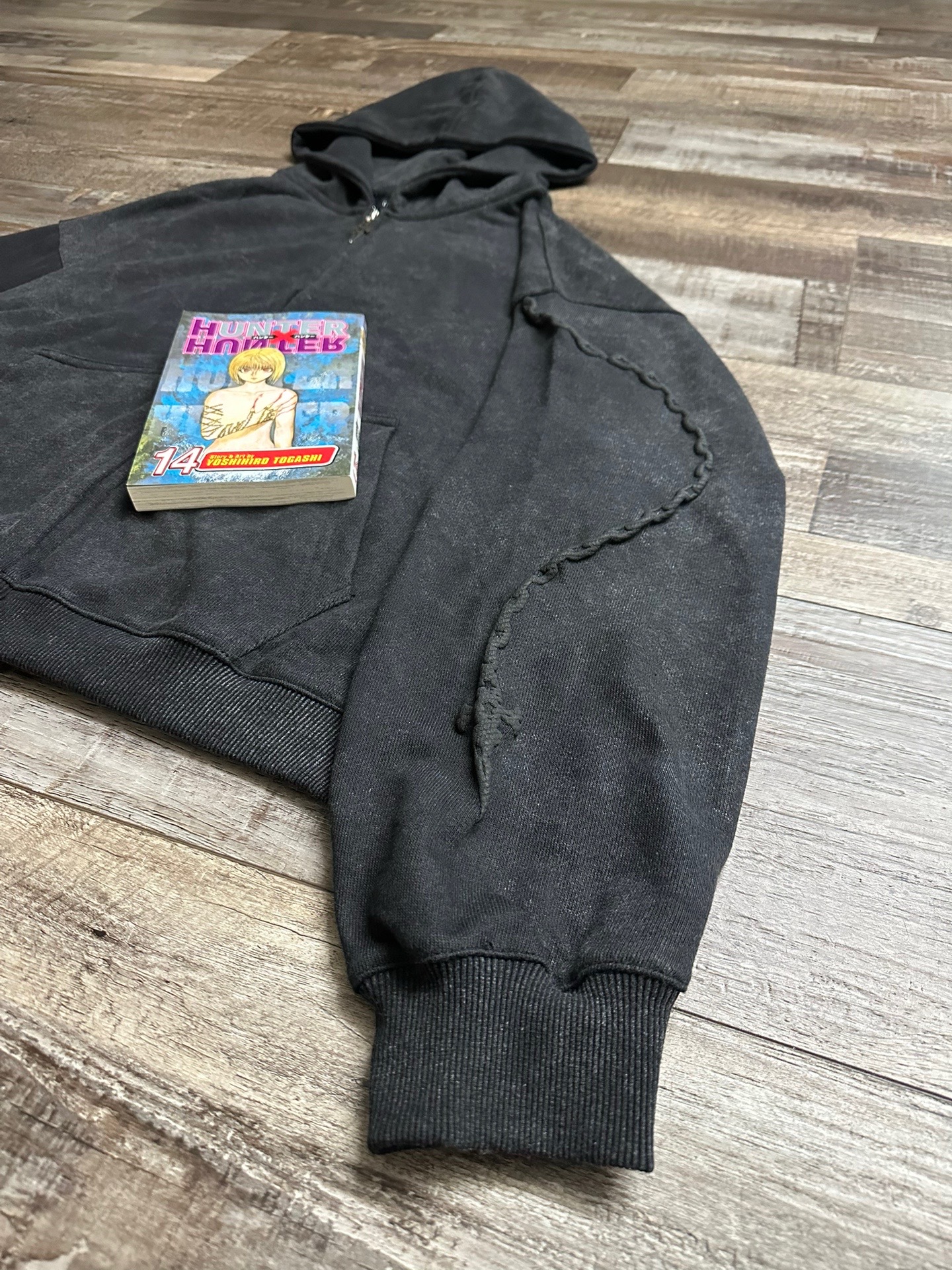 HXH ZIP UP
