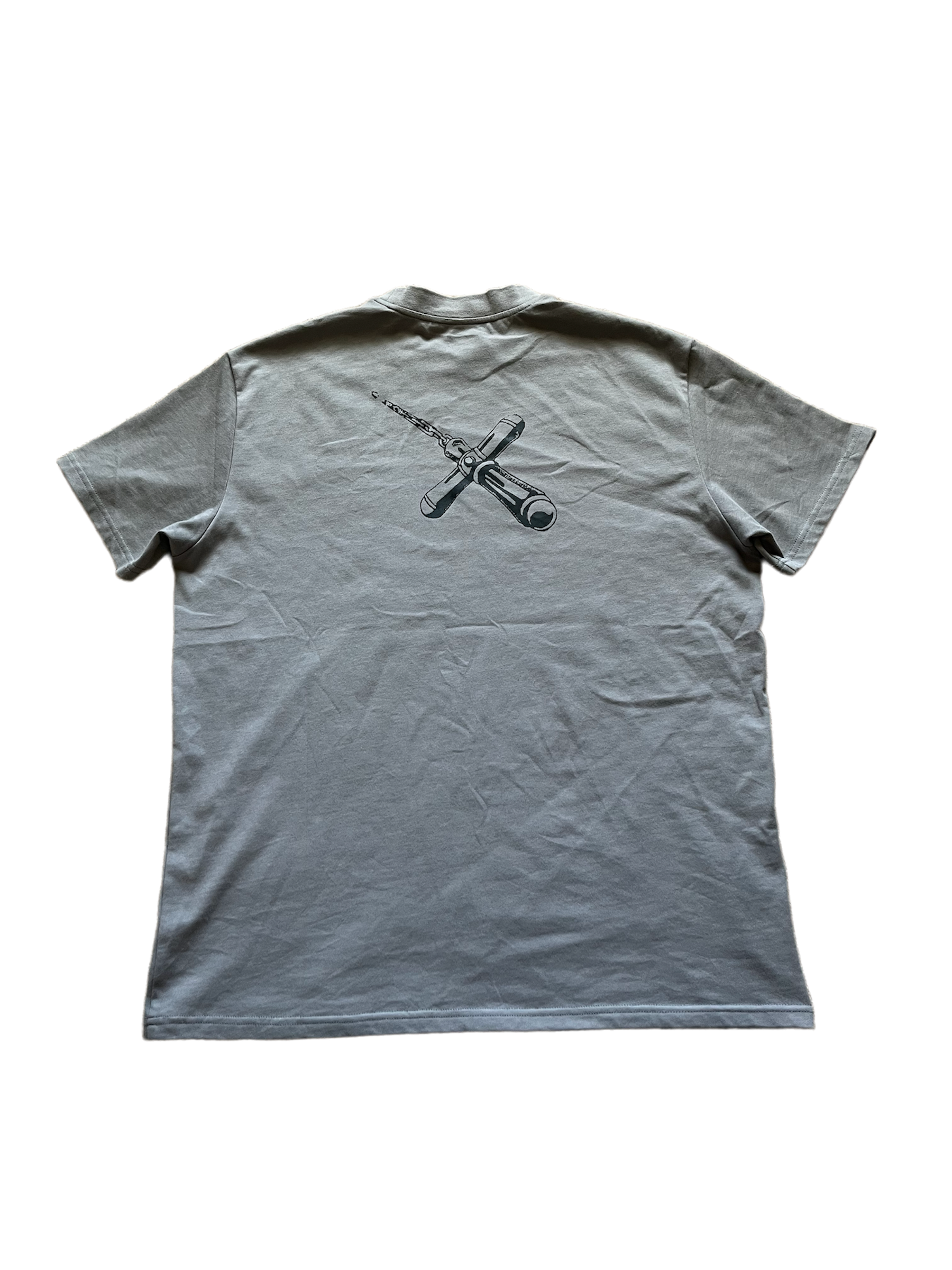 Chain user Tee