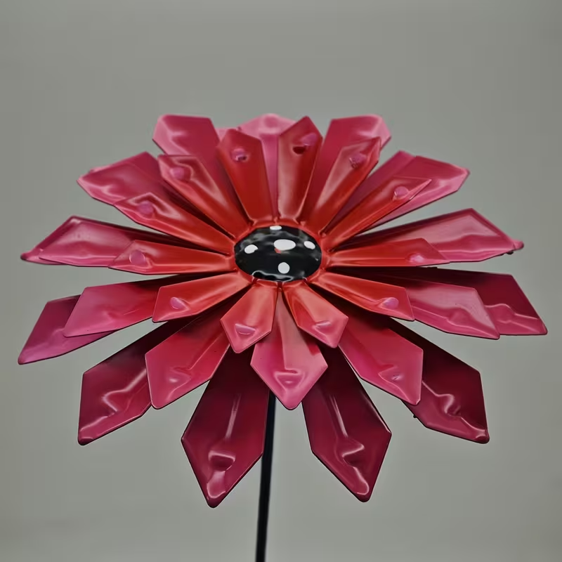 Vibrant Metal Zinnia Flower Garden Stake 🎨 | Rust-Proof Iron Yard Art with Stake