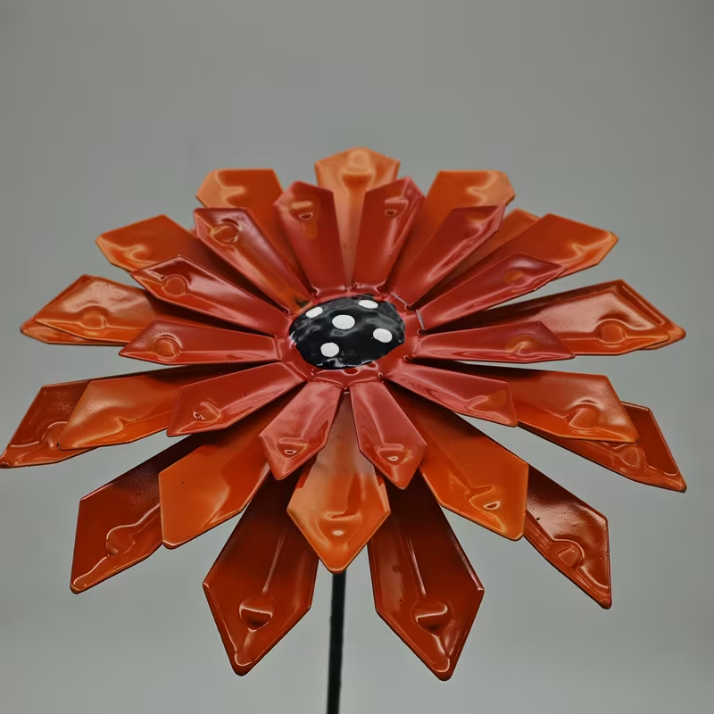 Vibrant Metal Zinnia Flower Garden Stake 🎨 | Rust-Proof Iron Yard Art with Stake