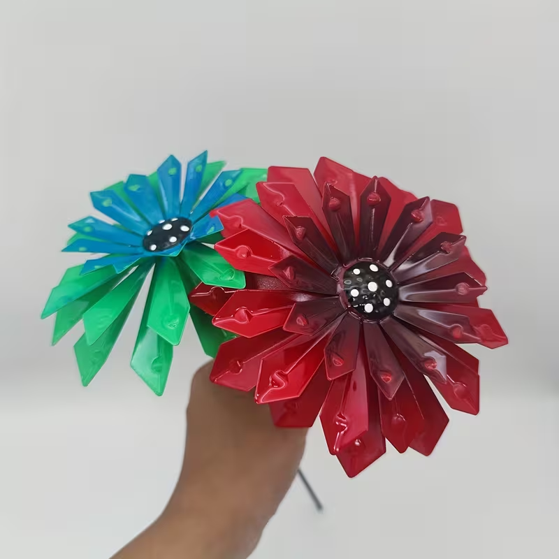 Vibrant Metal Zinnia Flower Garden Stake 🎨 | Rust-Proof Iron Yard Art with Stake