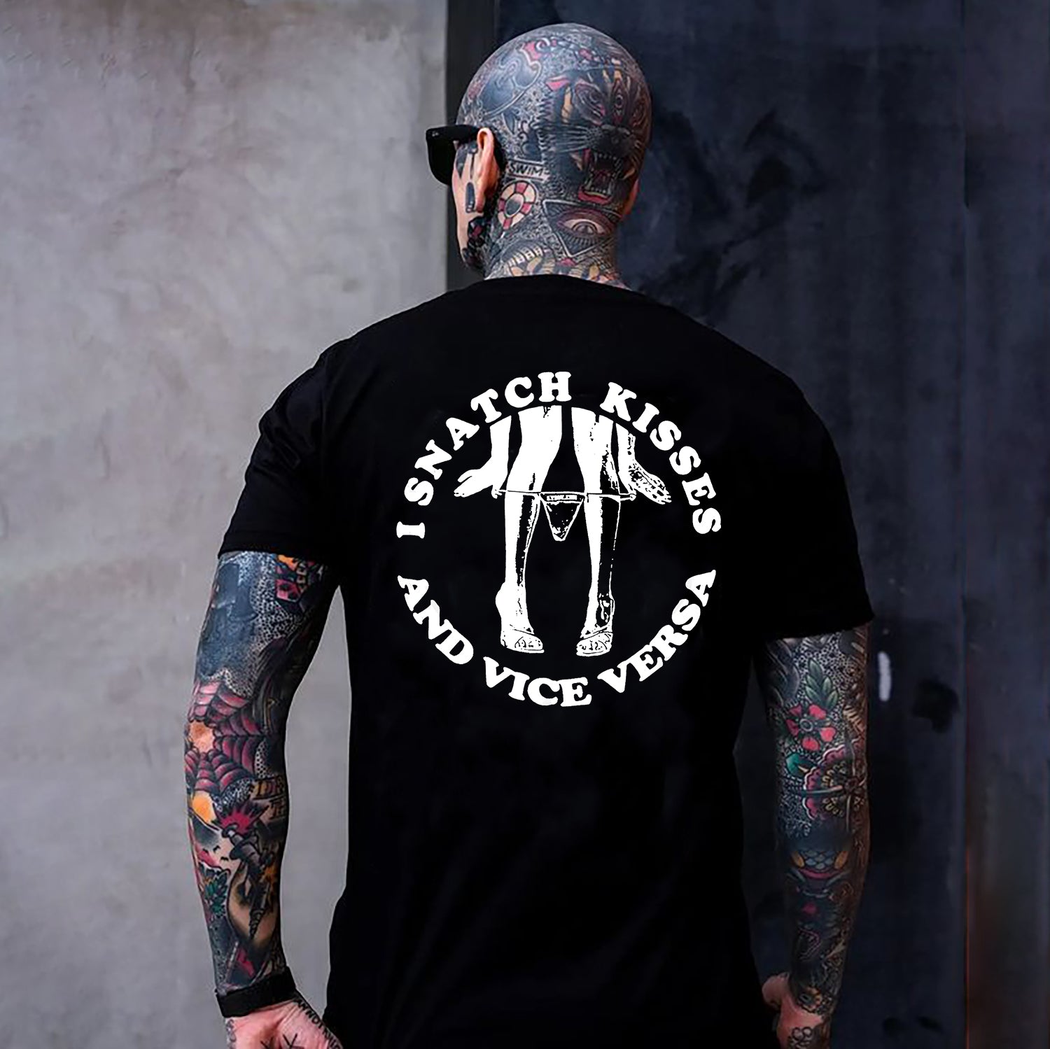 I SNATCH KISSES Sexy Lady Graphic Black Print T-shirt