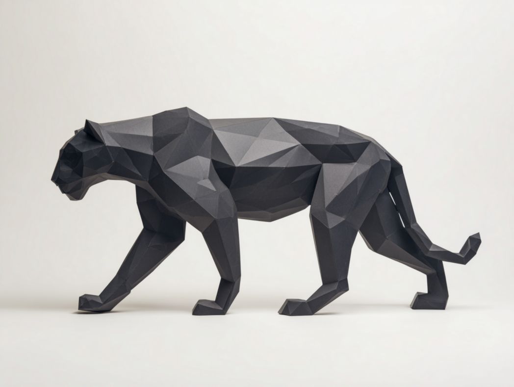 Ciemnoszara statua pantery z geometrycznymi fasetami-Modivie Home