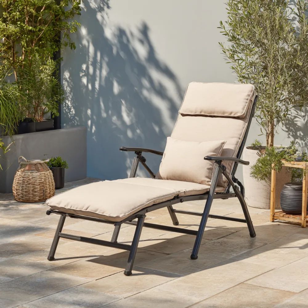 Chaise longue réglable en métal 180x65x100 cm et tissu Beige pour jardin