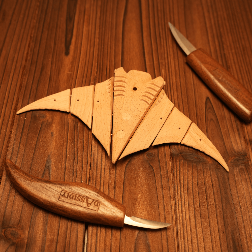 Geruikang Handcrafted Wooden Manta Ray Automaton