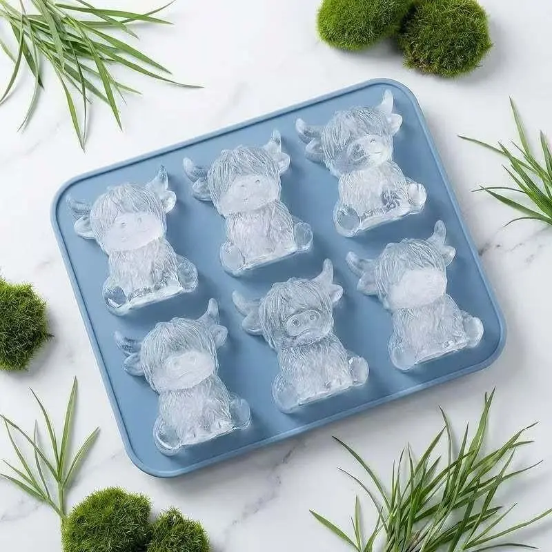 Highland Cow Model Quick Freeze Silicone Ice Tray, Easy Use Durable Plastic Mould, Perfect Shape Ice Cubes for Juice, Ice Bucket, Cylinder Cup