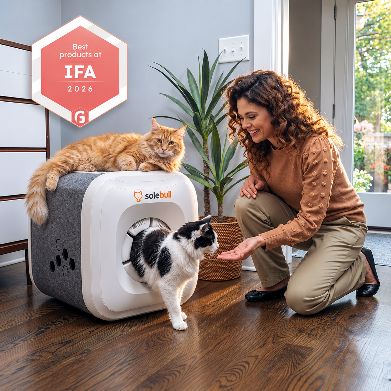 Automated Biomimetic Cat Grooming Station