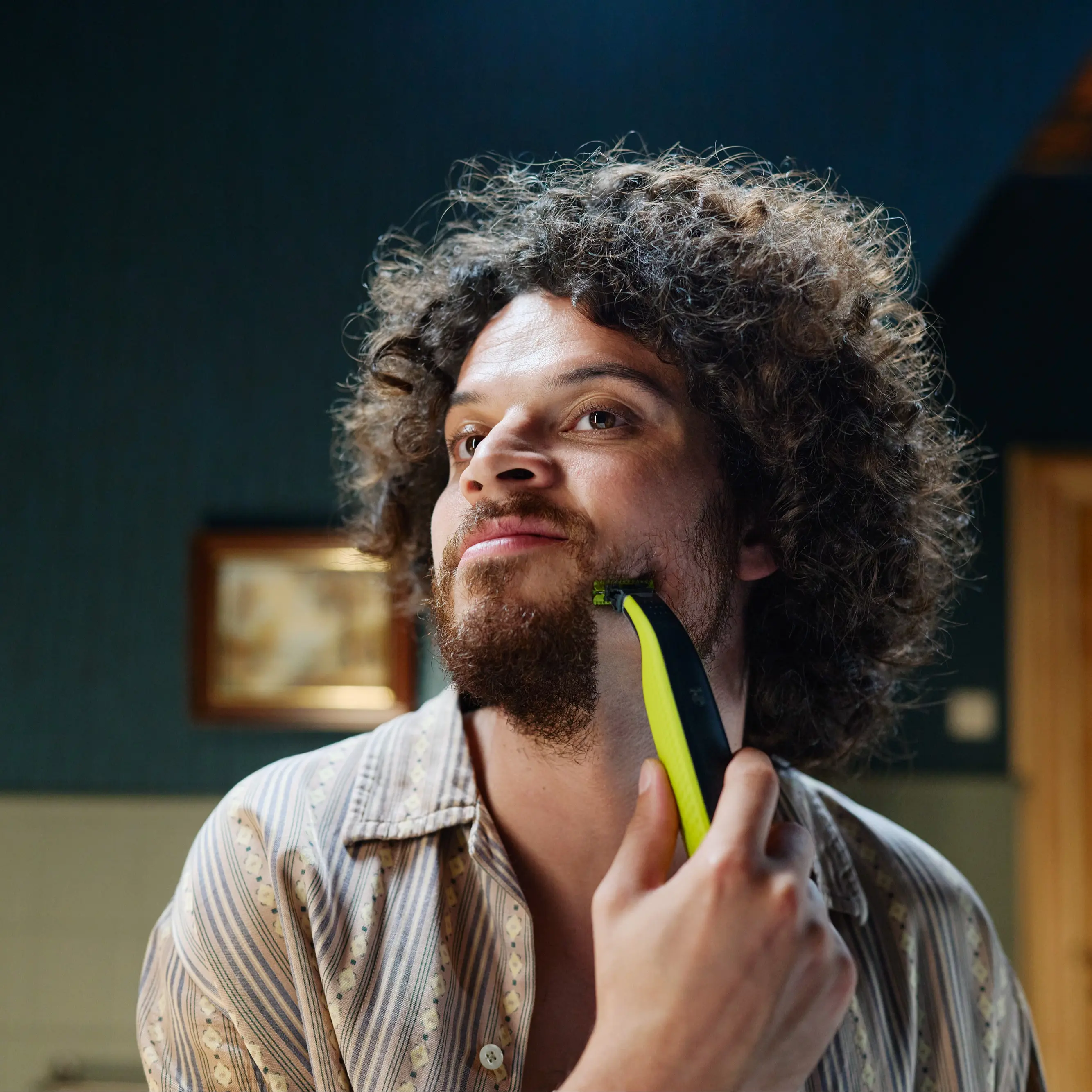 360° Electric Face Trimmer & Shaver